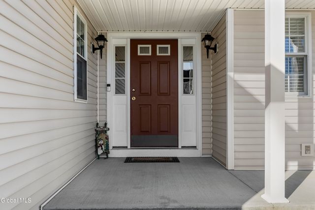 23 Cedarcrest Drive, East Greenbush, NY 12144