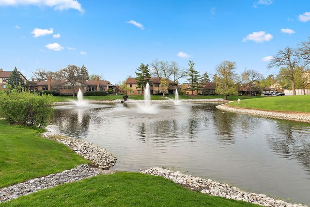 7834 W Foresthill Court 1CR, Palos Heights, IL 60463