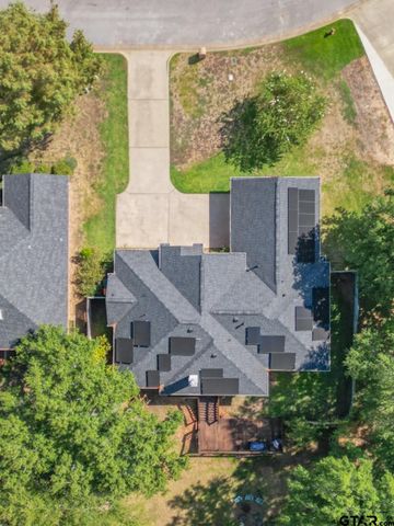 3979 Chapel Woods, Tyler, TX 75707