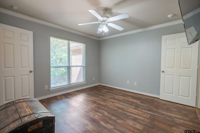 3979 Chapel Woods, Tyler, TX 75707