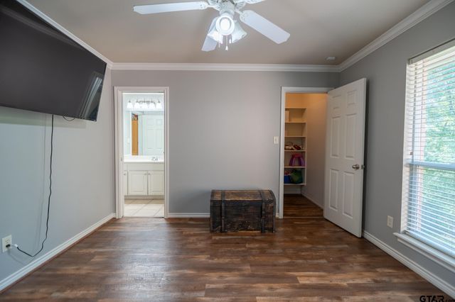 3979 Chapel Woods, Tyler, TX 75707