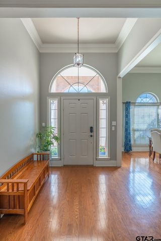 3979 Chapel Woods, Tyler, TX 75707