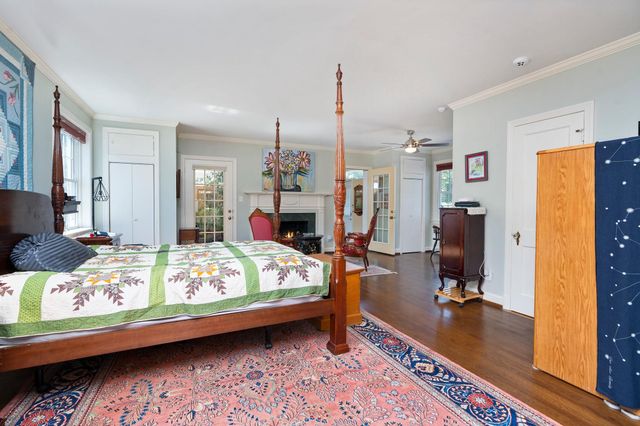 1204 WESTMORELAND DR, Staunton, VA 24401