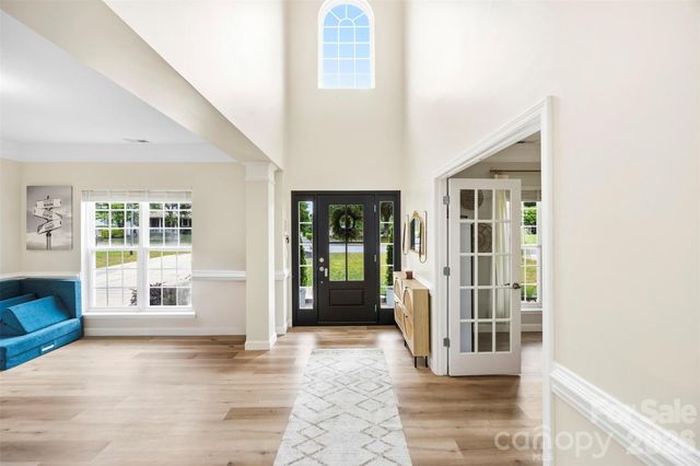 132 Elizabeth Hearth Road, Mooresville, NC 28115