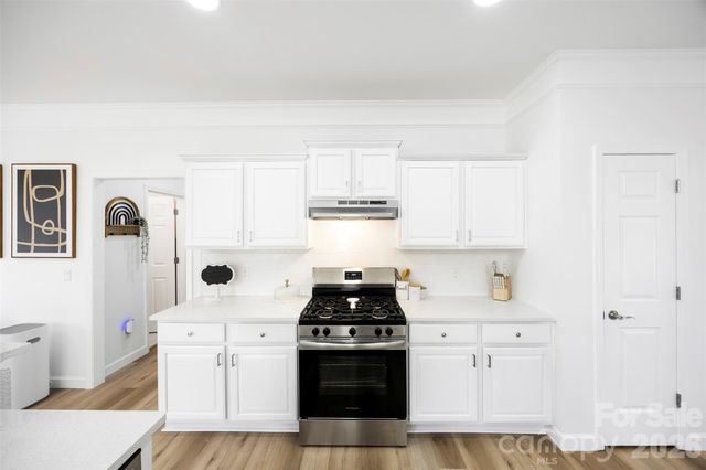 132 Elizabeth Hearth Road, Mooresville, NC 28115