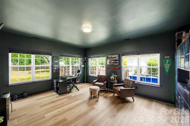 132 Elizabeth Hearth Road, Mooresville, NC 28115