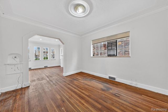 17540 Indiana Street, Detroit, MI 48221