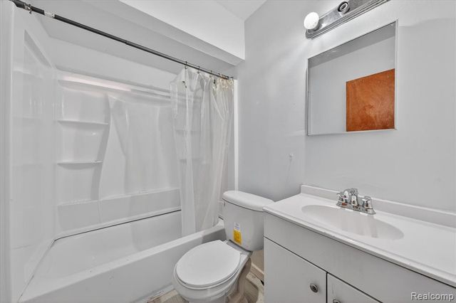 17540 Indiana Street, Detroit, MI 48221