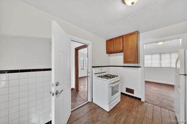 17540 Indiana Street, Detroit, MI 48221