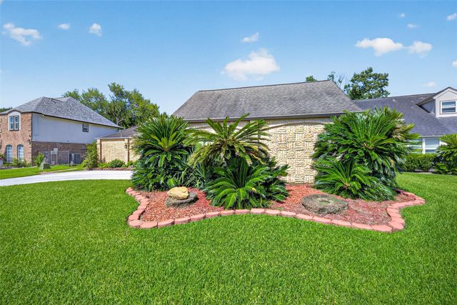 3710 Point Clear Drive, Missouri City, TX 77459