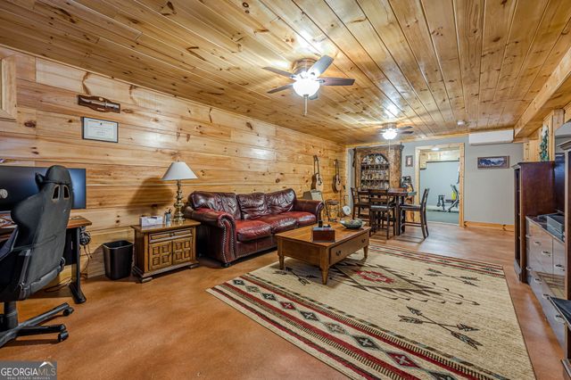 401 Oakwind Drive, Canton, GA 30114