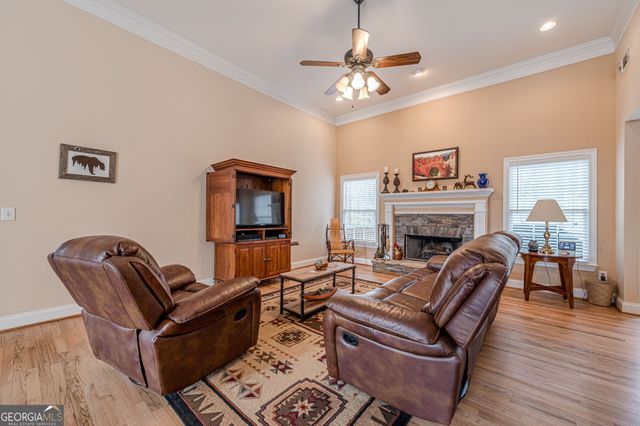 401 Oakwind Drive, Canton, GA 30114