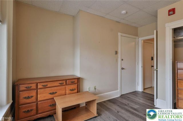 22 South 13th Street, Allentown City, PA 18102