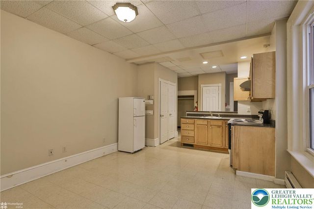 22 South 13th Street, Allentown City, PA 18102