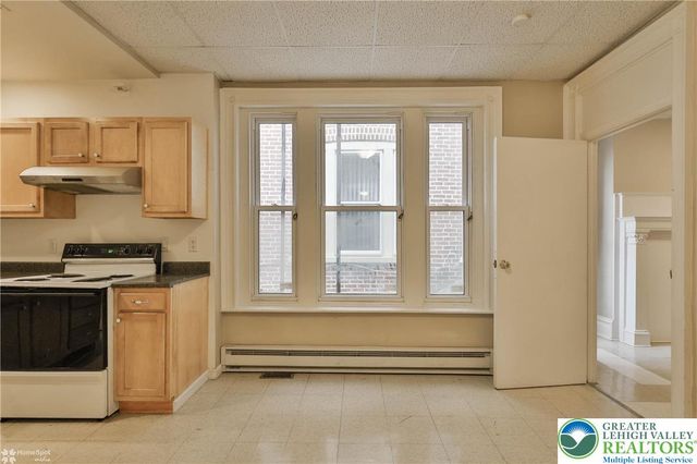 22 South 13th Street, Allentown City, PA 18102