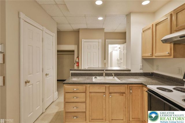 22 South 13th Street, Allentown City, PA 18102