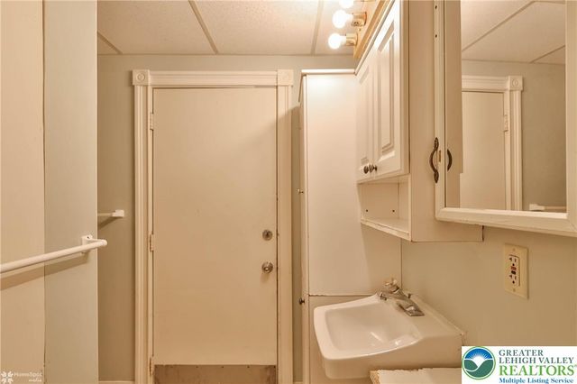 22 South 13th Street, Allentown City, PA 18102