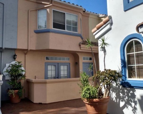 1441 Robinson Ave, San Diego, CA 92103
