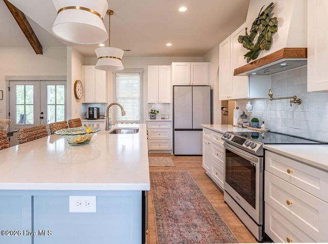237 Carriage Park Drive, West End, NC 27376