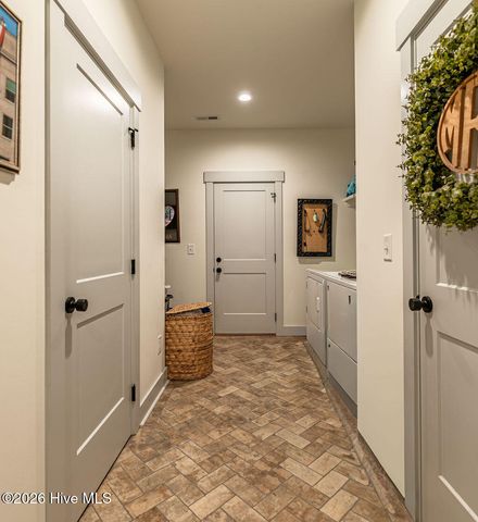 237 Carriage Park Drive, West End, NC 27376