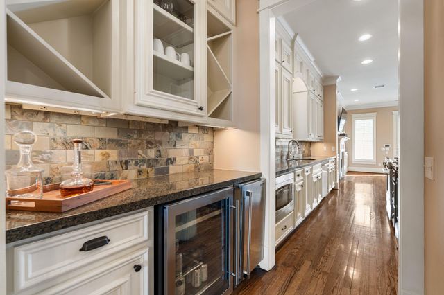 316 Aurora Street, Houston, TX 77008