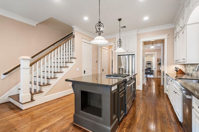 316 Aurora Street, Houston, TX 77008