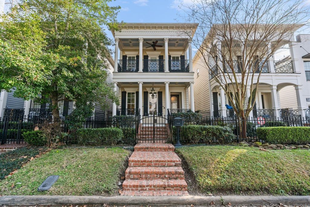 316 Aurora Street, Houston, TX 77008