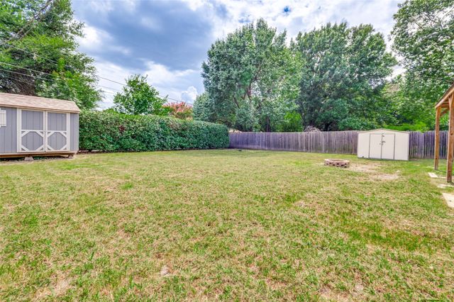 2506 Villanova Street, Arlington, TX 76018