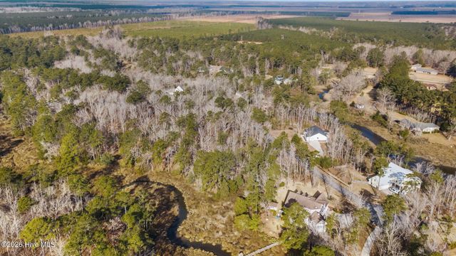 280 Winding Creek Drive, Oriental, NC 28571