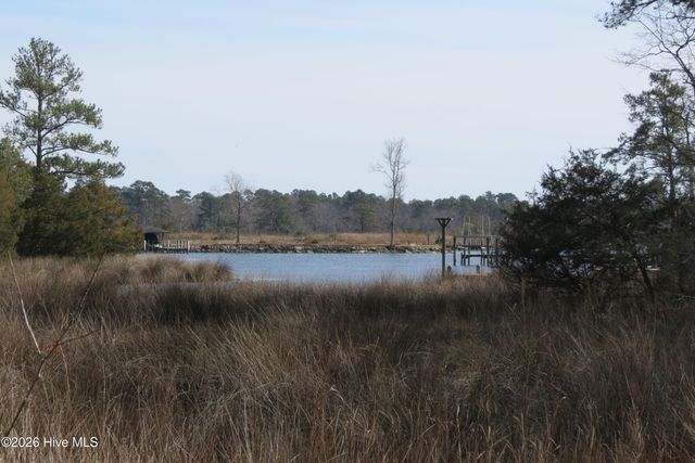 280 Winding Creek Drive, Oriental, NC 28571