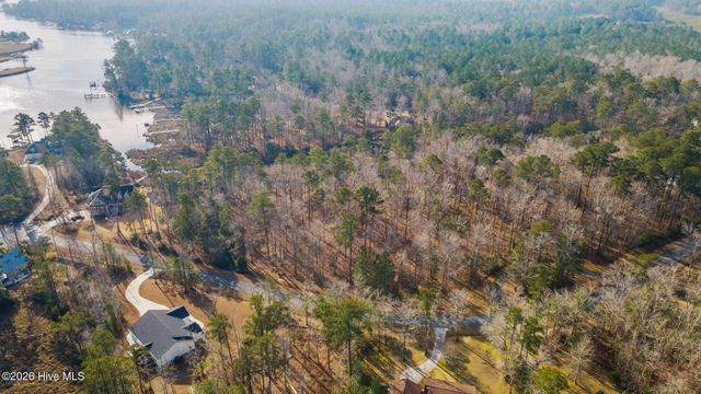 280 Winding Creek Drive, Oriental, NC 28571