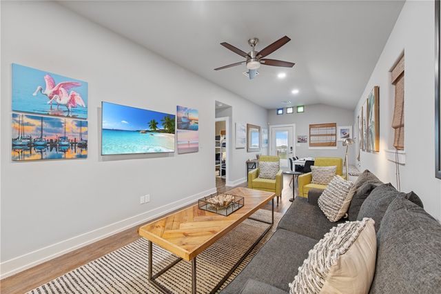 1326 Ross Ave, Port Aransas, TX 78373