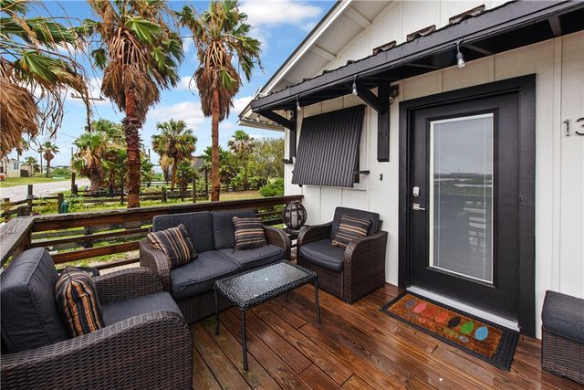 1326 Ross Ave, Port Aransas, TX 78373