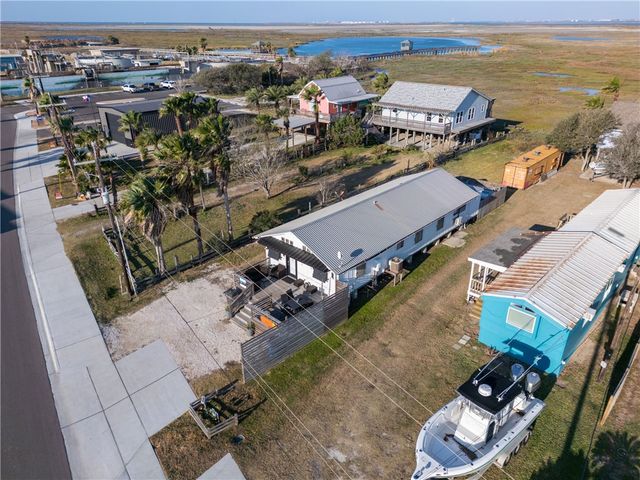 1326 Ross Ave, Port Aransas, TX 78373