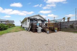 1326 Ross Ave, Port Aransas, TX 78373