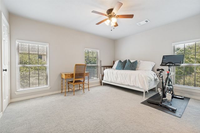 4017 Buena Vista Street 104, Dallas, TX 75204
