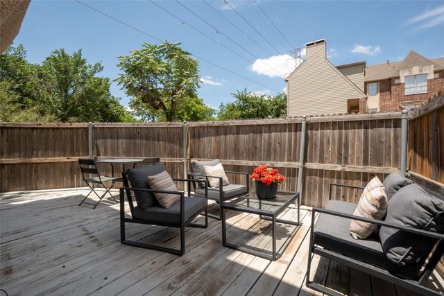 4017 Buena Vista Street 104, Dallas, TX 75204