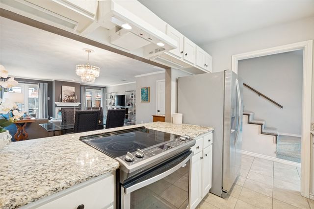 4017 Buena Vista Street 104, Dallas, TX 75204