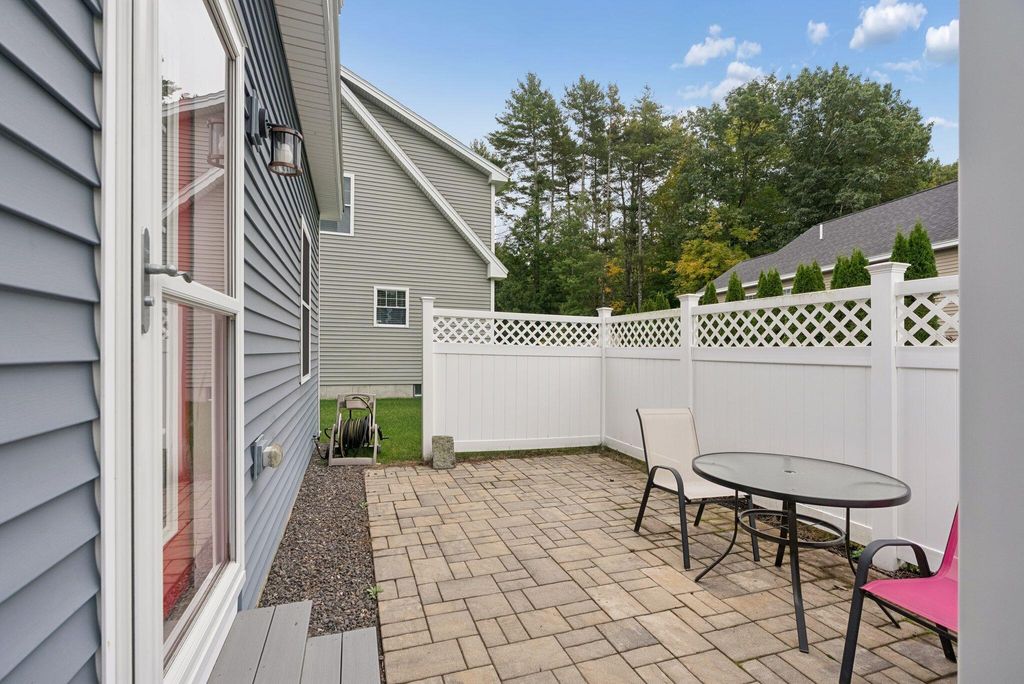 3 Cottage Court 10, Gorham, ME 04038 — photo 5