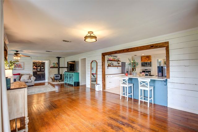 929 Church Street, Sulphur Springs, TX 75482