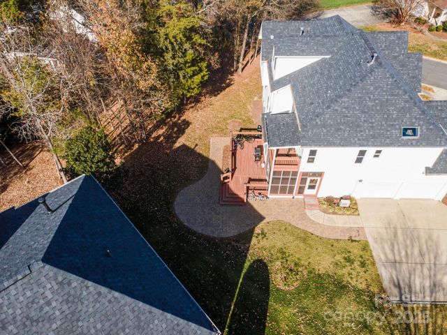 10927 Parkleigh Drive, Charlotte, NC 28262