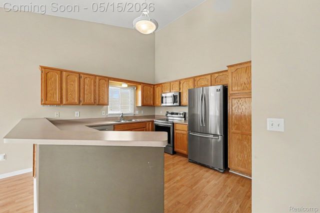 31027 Dawson Street, Garden City, MI 48135