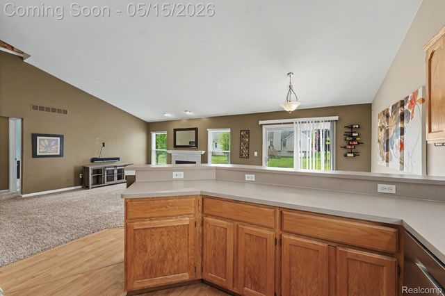 31027 Dawson Street, Garden City, MI 48135