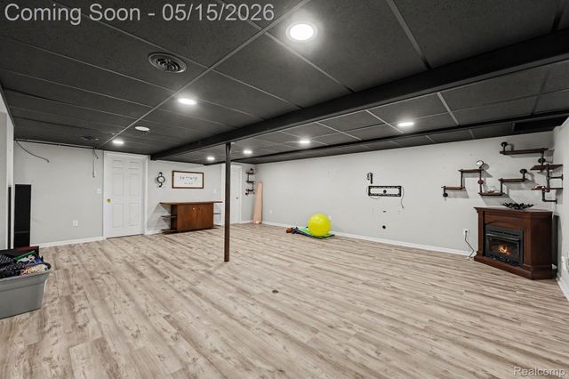 31027 Dawson Street, Garden City, MI 48135