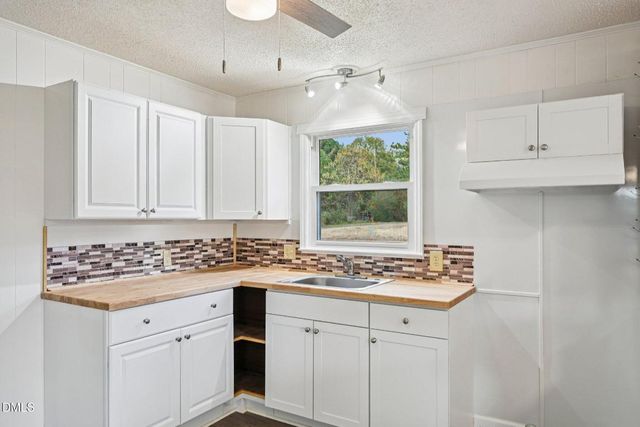 4158 Shock Overton Road, Oxford, NC 27565