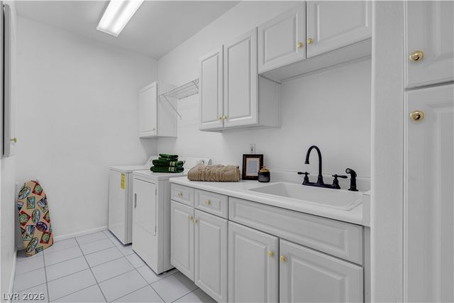 2050 West Warm Springs Road 4322, Henderson, NV 89014