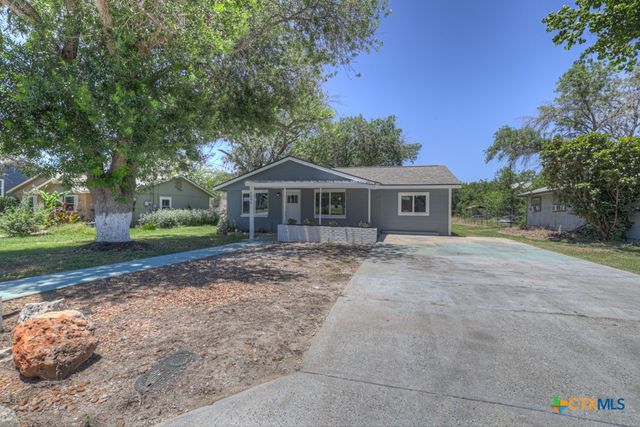 2894 Katy Street, New Braunfels, TX 78130