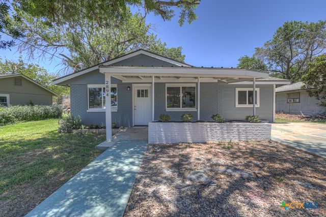2894 Katy Street, New Braunfels, TX 78130