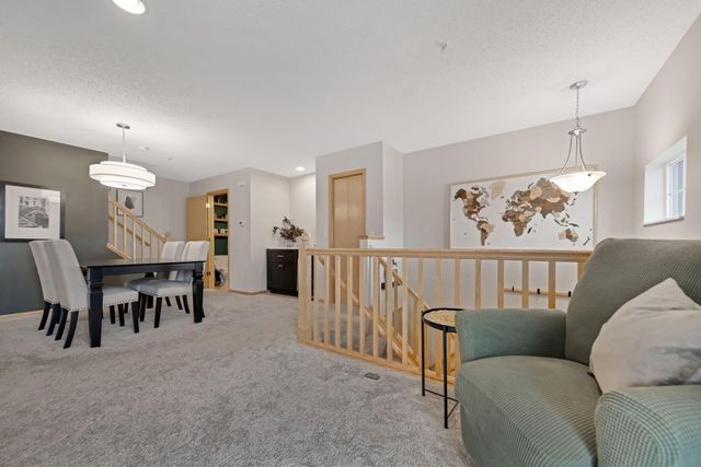 18636 Joplin Avenue 104, Lakeville, MN 55044