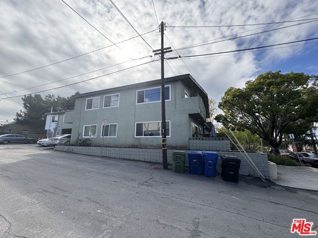 836 Ashland Avenue, Santa Monica, CA 90405